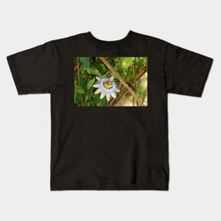 Bluecrown Passiflora Kids T-Shirt